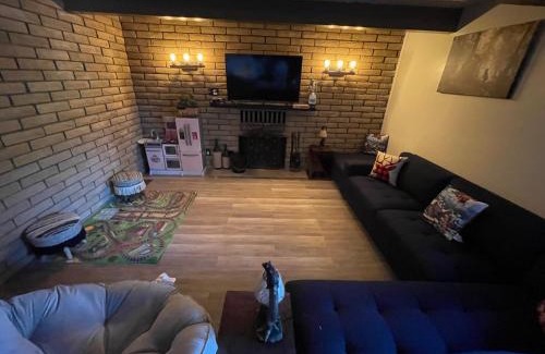 Arrowhead Villas House | Lazy Bear Cabin