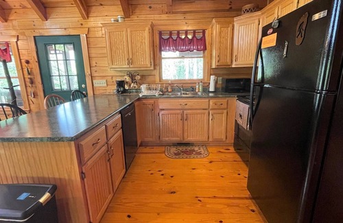 Murphy Cabin | Lazy Bear Lodge - minutes to John C Campbell Folk School