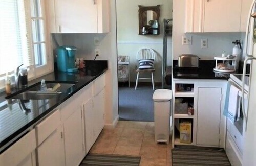 Rapid City House | Lazy Dayz Cottage by Torch Lake - Kid Friendly