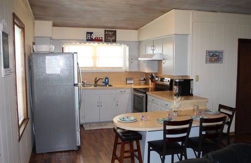Matagorda House | Lazy Daze - Oceanfront Escape - Panoramic Views + Autumn Deals!