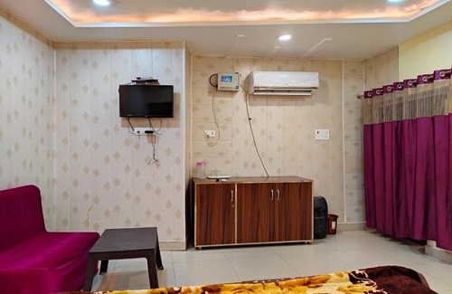 Faizabad Hotel | LD Guest House, Ayodhya