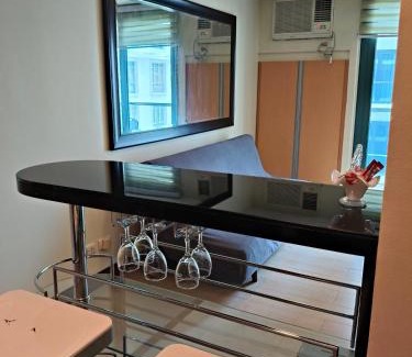 Luzon Hotel | LDN 6F - Two Palm Tree Villas