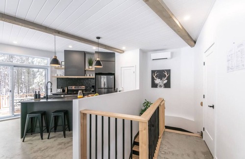 Chertsey Ski Chalet | Le Ô Calm |Spa| Hamac