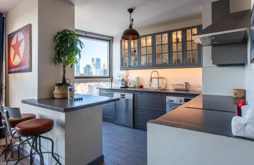 Puteaux Apartment | Le « 24th » on Blum Square