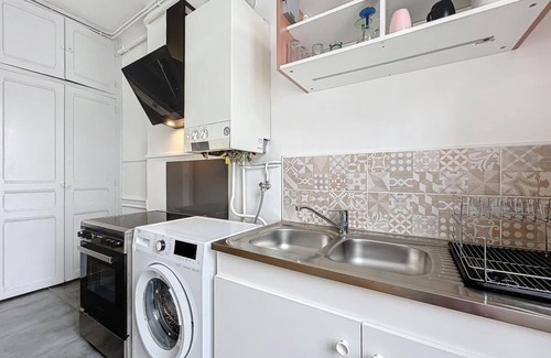 Montlucon Apartment | Le 3-F2 historic center