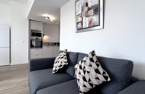 Vannes Apartment | Le 30 - Vannes Gare - 4 pers