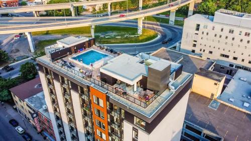 Saint-Roch Apartment | Le 708 Parking Downtown Pool BBQ