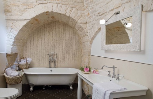 Alberobello Hotel | Le Alcove Luxury Resort nei Trulli