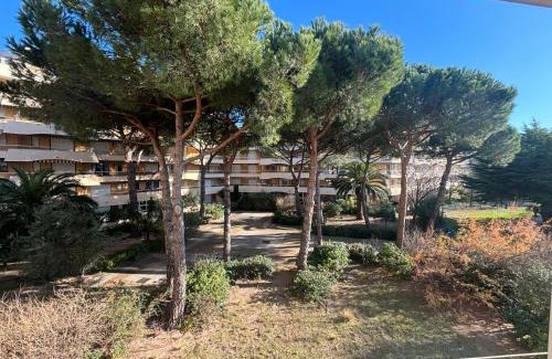 Frejus Plage Apartment | le balcon de Funès, proche des plages