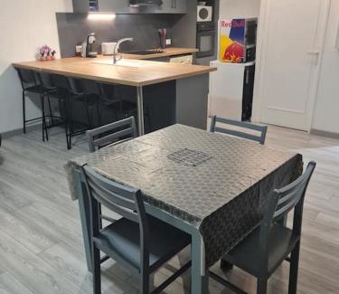 Poitiers Apartment | Le BEAU SEJOUR