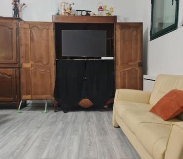 Poitiers Apartment | Le BEAU SEJOUR