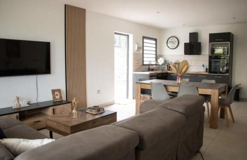 Saint-Benoit Villa | Le Beau Vallon 1 classée 4 étoiles - Jacuzzi privatif et piscine chauffée partagée