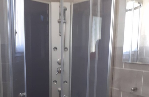 Moux-en-Morvan House | Le Belvédère Mouxois, private SPA overlooking the Morvan.