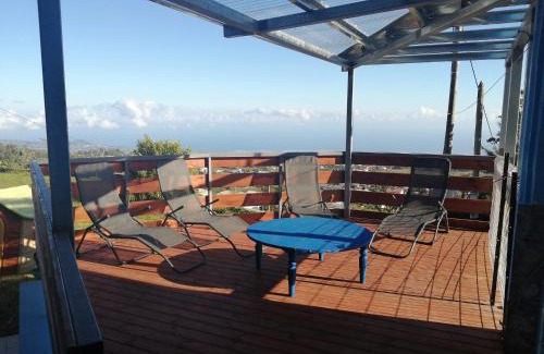 La Plaine des Cafres Villa | Le Belvédère du Piton Hyacinthe grande villa capacité 22 personnes avec vrai jacuzzi billard trampoline babyfoot