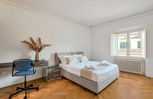 Oltrarno Apartment | Le Bijou Firenze Lux View Jacuzzi 3 Terrazze