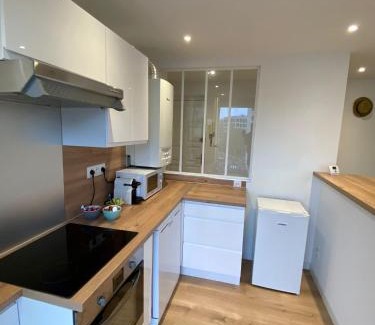 Fontaine-Bayonne-Cartoucherie Apartment | LE BOHEME CHIC PATTE D'OIE *