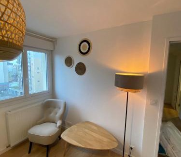 Fontaine-Bayonne-Cartoucherie Apartment | LE BOHEME CHIC PATTE D'OIE *