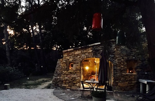 Saint-Marc-Jaumegarde House | Le Cabanon Sainte Victoire a few kilometers from Aix en Provence