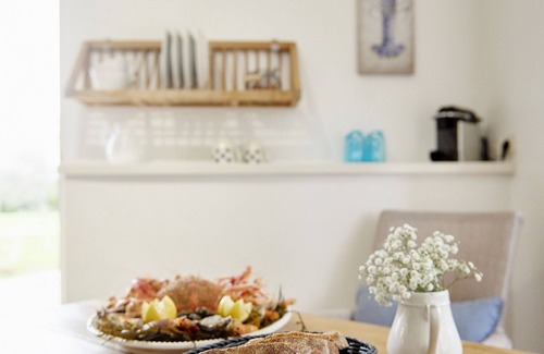 Saint-Quay-Perros House | Le cabanon de Ninon, a small charming landmark near Perros-Guirec