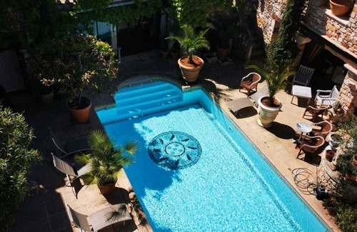 Aigueze House | Le Castélas