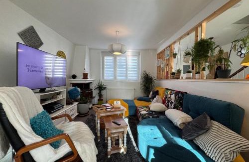 Miroir - Batignolles House | Le Central - 6pers - 10 minutes du Circuit Bugatti