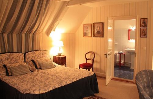 Osthoffen House | Le Château D'Osthoffen