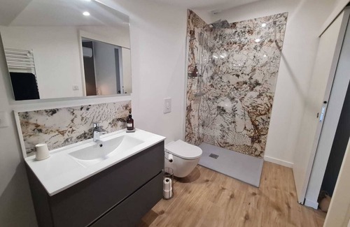 Villemoustaussou Bed & Breakfast | Le Château de La Seigne