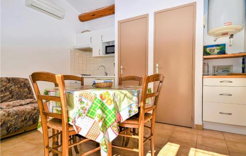 Mejannes-le-Clap House | Le Chêne