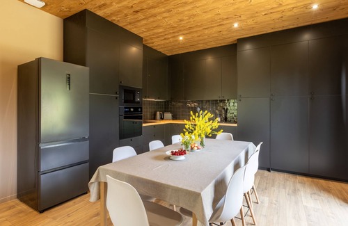 Eyne 2600 Ski Chalet | Le Chalet Écureuil et Marmotte