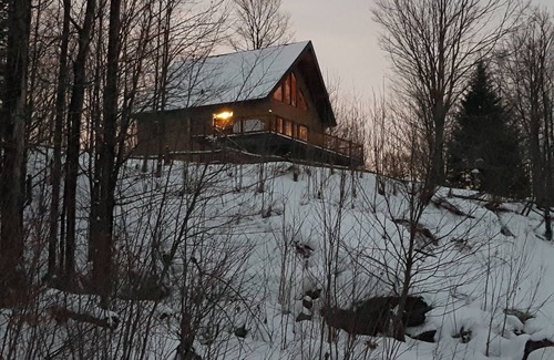 Austin Ski Chalet | Le chalet aux 2vues/3 bedrooms