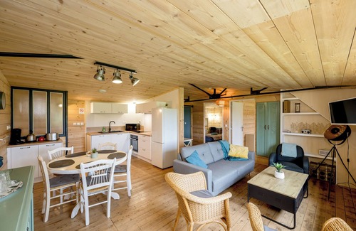 Ploufragan Apartment | Le chalet d'Armorique, close to the beach