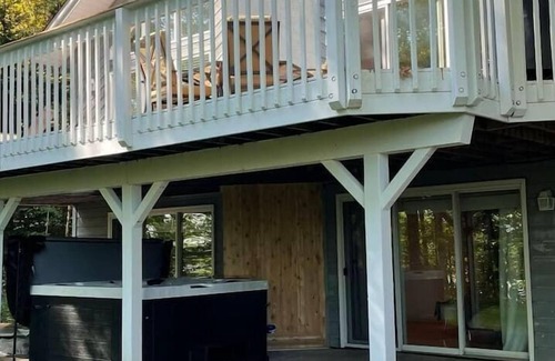 Memphremagog Regional County Municipality Ski Chalet | Le Chalet de la Baie- Magog