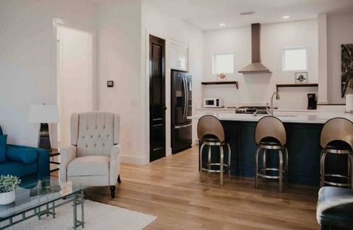 Woodlawn Beach House | Le Chateau Vargas