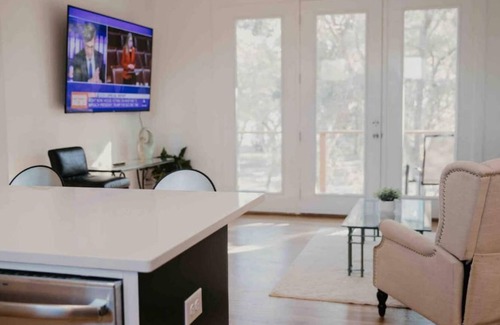 Woodlawn Beach House | Le Chateau Vargas