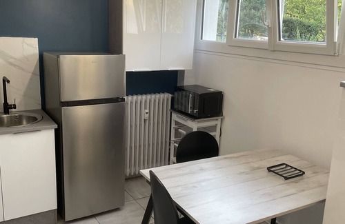 Royat Apartment | Le Cheix Vous F2 Refait et Meublé à Neuf Royat