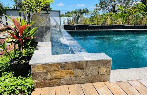 Centre Ville Apartment | Le Clos d'Isis - Piscine chauffée