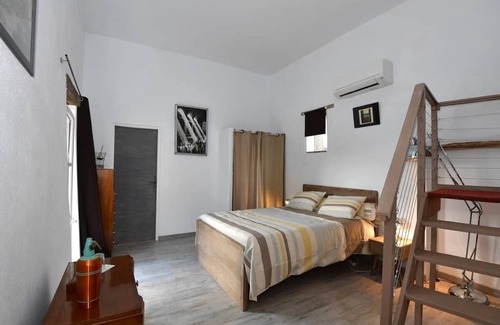 Ribaute-les-Tavernes Bed & Breakfast | LE CLOS DES 2J BY AGNES - 2 guest rooms