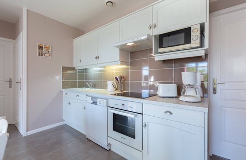 Montieramey Cottage | Le Clos Des Lacs in Montieramey apartment clévacances 3clés
