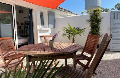 Rivedoux-Plage House | Le Clos des Pins