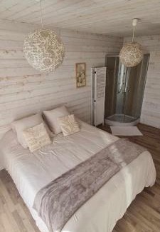 Mortagne-sur-Sevre Apartment | Le Cocon de Mina, 15 min du Puy du Fou