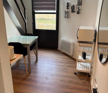 Toulouse South-East Apartment | Le Cocon des Géants