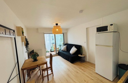 Villers-sur-Mer Apartment | Le cocon, renovated apartment 200 m from the sea
