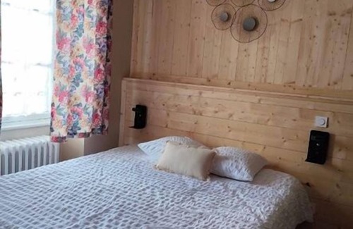 Corcieux Hotel | Le commerce d'Ophelie