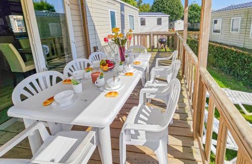 Litteau House | Le Cotin Normand