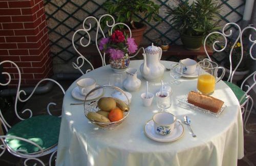 Bures-sur-Yvette Bed & Breakfast | Le Cottage - Chambres d'hôtes Paris Saclay
