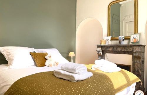 Quartier Vieux Marche-Cathedrale Apartment | Le Crosne - Parking - Prestige - Calm