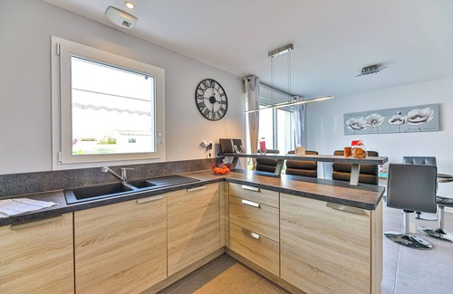 Commequiers House | Le Dôme - Piscine - Parking - Jardin