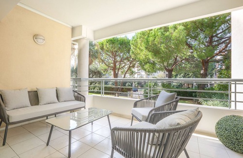 Cannes City Centre Apartment | Le Dolce Vita