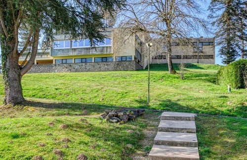 Miremont Apartment | Le Domaine de Confolant 2PD5