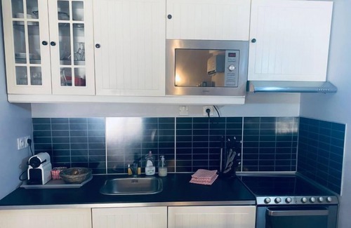 Grans House | Le Domaine d'Alèzen by Interhome